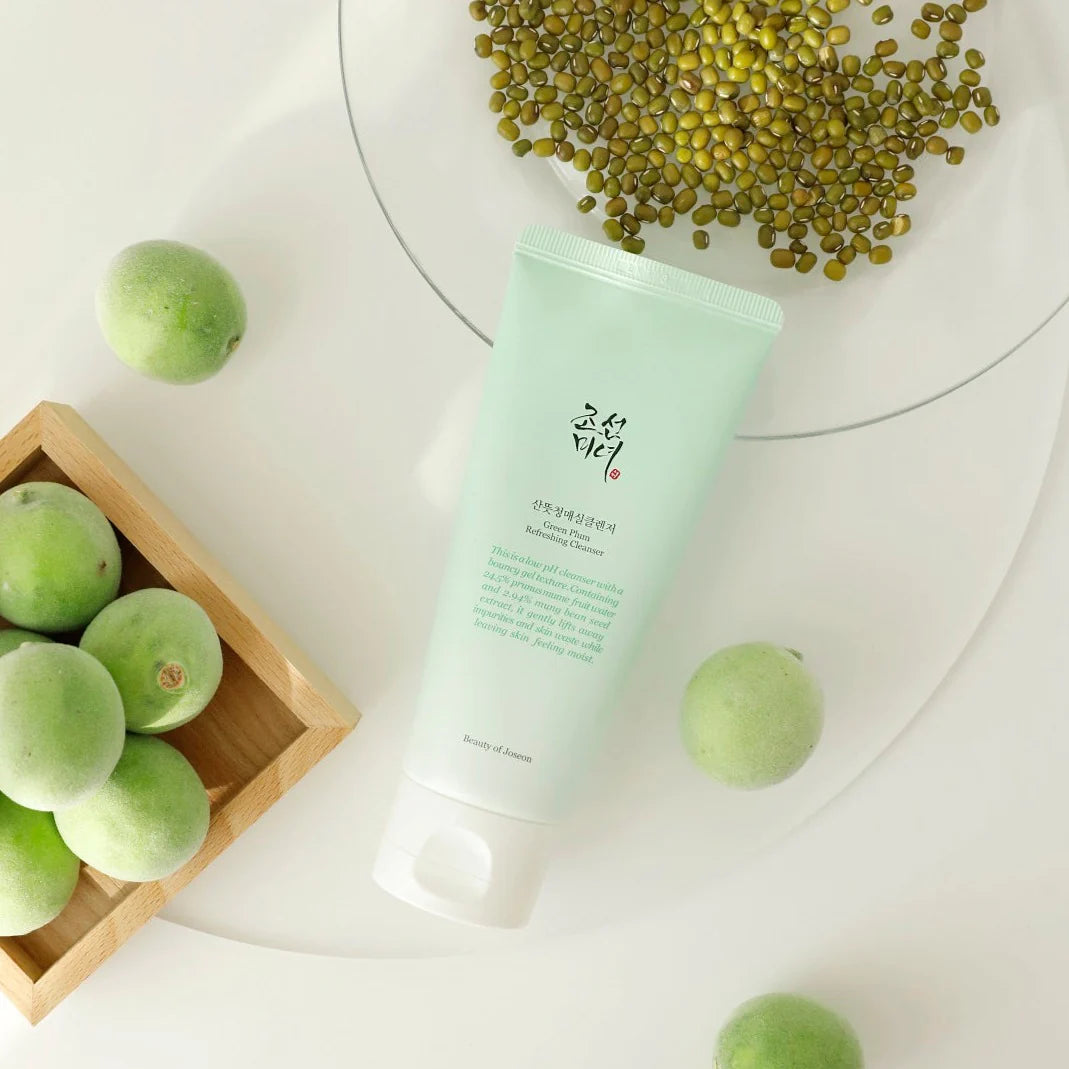 Green Plum Refreshing Cleanser 100ml